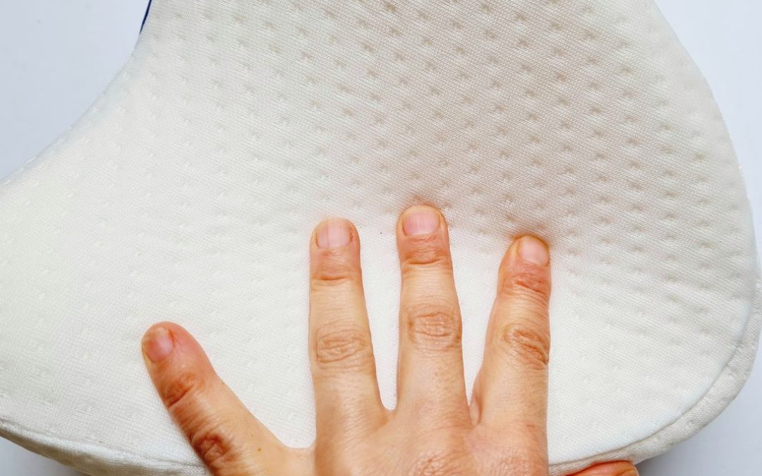 Waarom een kniekussen voordelig is voor uw nachtrust